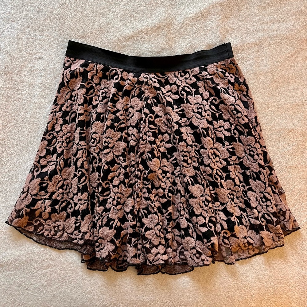 Wet Seal size large skirt. Black with brown florals